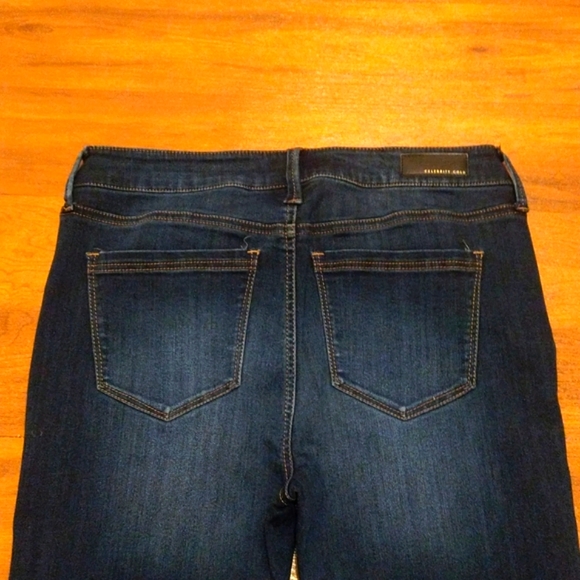 Celebrity Gold Vintage Stretch Ankle Jeans - Picture 6 of 7